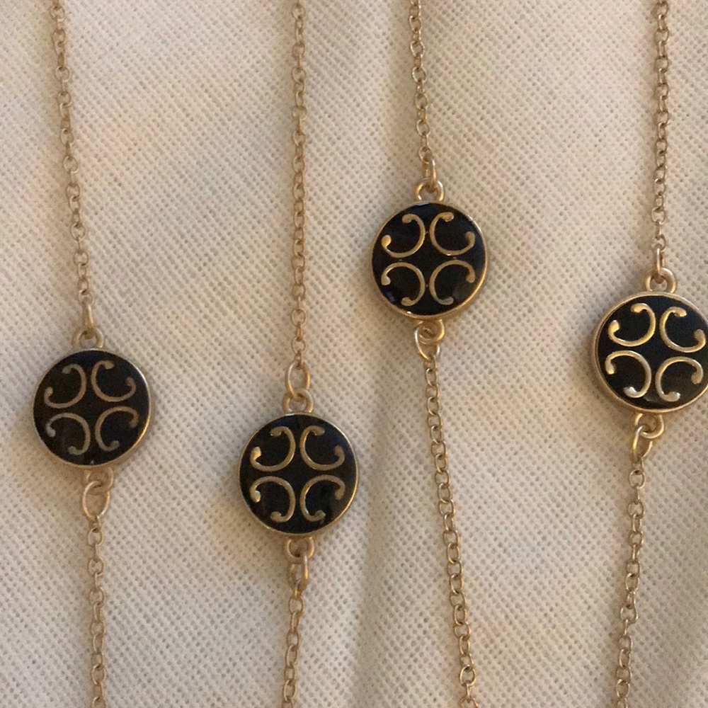 🌹 Three Fashion Necklaces - Gold and Black color - Picture 2 of 5